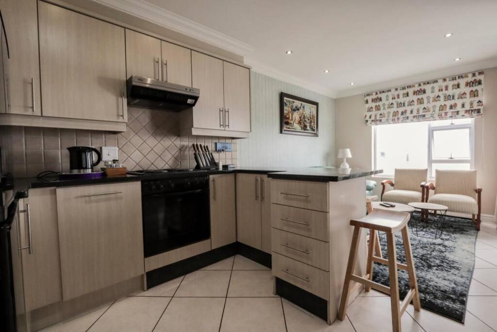 Oceanview Apartments The Look Out Jeffreysbaai Buitenkant foto